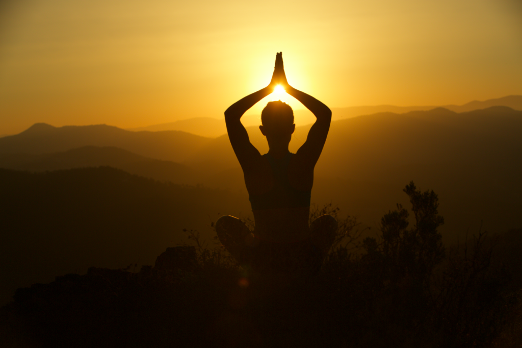 yoga sunset cannes